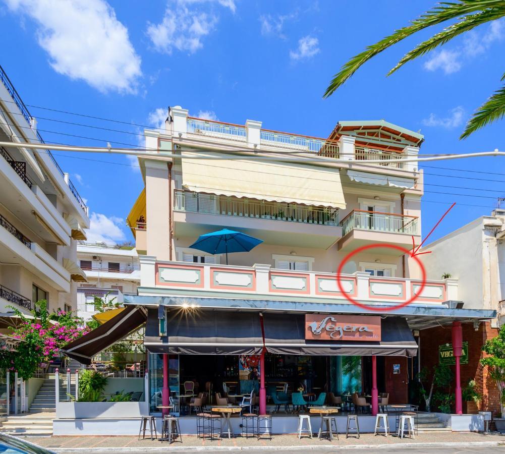 Seaside Apartment Salamís Exterior foto